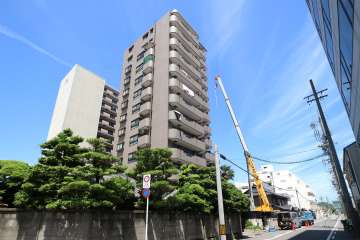 ユーハウス第2徳川の外観（南西側から）