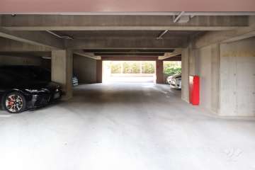 敷地内駐車場(屋内平面式)