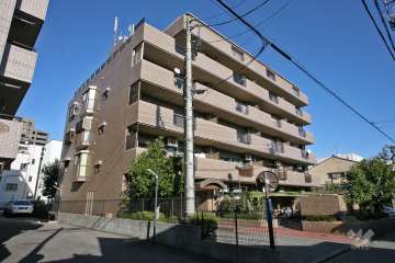 シーアイマンション徳川の外観（南西側から）