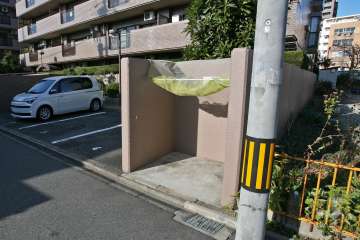 ゴミ置き場