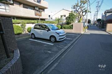 敷地内駐車場(屋外平面式)