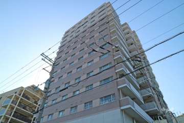 メゾンドール仁川の外観（北西側から）