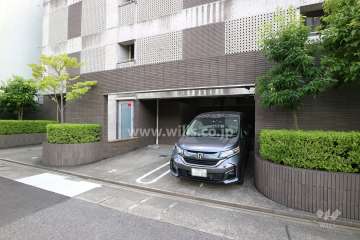 敷地内駐車場（屋外平面式）