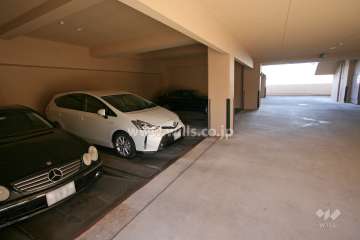 敷地内駐車場（屋内平面式）