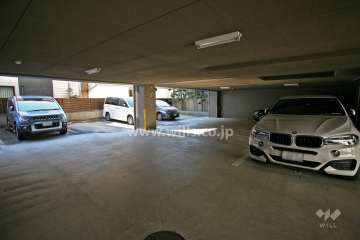 敷地内駐車場(屋内平面式)