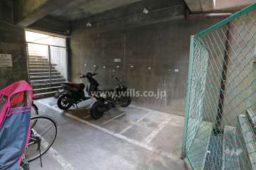 バイク置き場