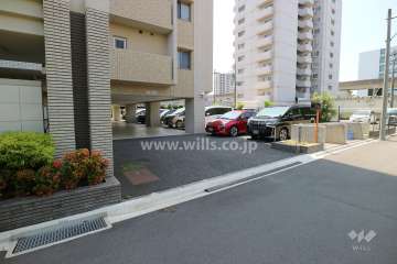 敷地内駐車場（屋外平面式）