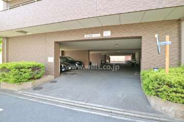 敷地内駐車場（屋内平面式） 
