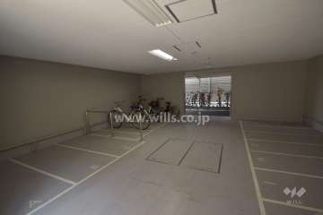 駐輪場（屋内と屋外があります。）