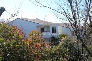 八事本町団地5号棟の外観（北東側から）