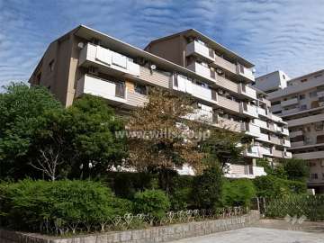 豊中島江住宅（グリーンタウン島江）2号棟の外観（南西側から）