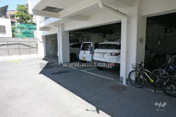 敷地内駐車場(屋内平面式)