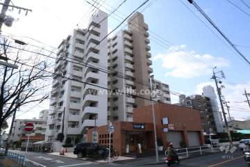 ジャルダン白金公園3番館の外観（北側から）