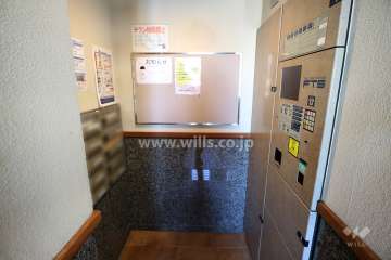 宅配ボックスと共用ポスト