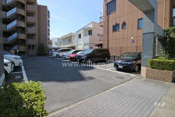 敷地内駐車場（屋外平面式）