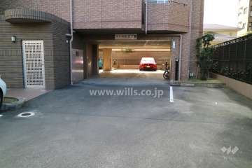 敷地内駐車場(屋外平面式)