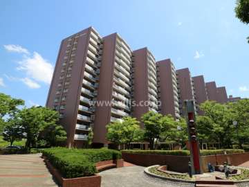 矢田川パークハウスC棟の外観（南西側から）