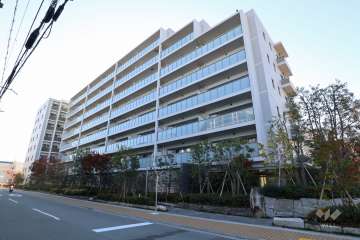 ザ・パークハウス塚口の外観(北東側から)