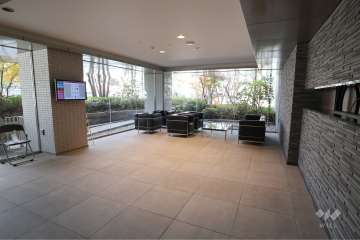 エントランスホール