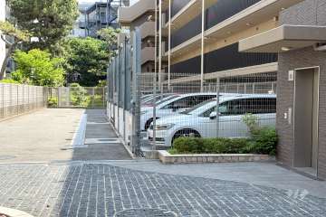 敷地内駐車場（屋外機械式）