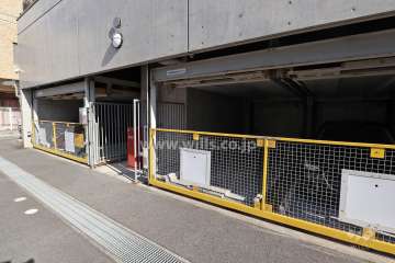 敷地内駐車場(屋内機械式)