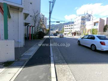敷地北側前面道路