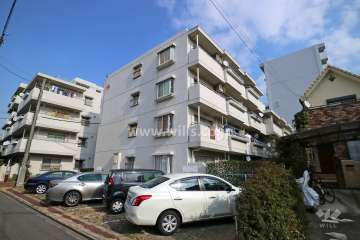 メゾン豊年町3号棟の外観（南西側から）