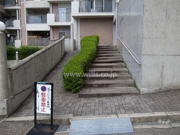 エントランスアプローチ