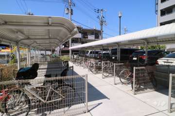 駐輪場、バイク置場