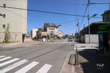 敷地南西側の前面道路