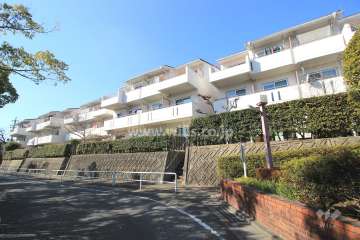 八事元町第２住宅２号棟の外観（南東側から）