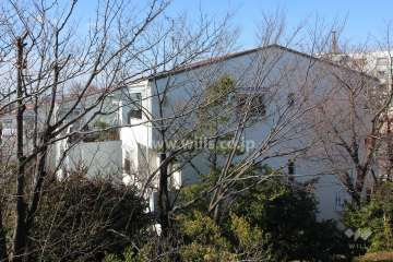 八事本町団地６号棟の外観（南東側から）