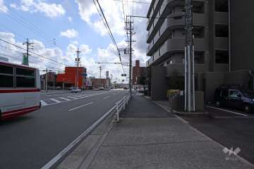 敷地北東側の前面道路（北税側から）