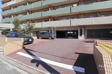 駐車場の出入口