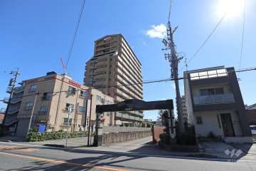 ライオンズガーデン春日井北の外観(北西側から）