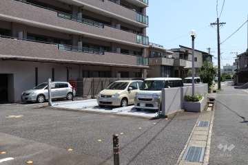 敷地内駐車場（屋外機械式）