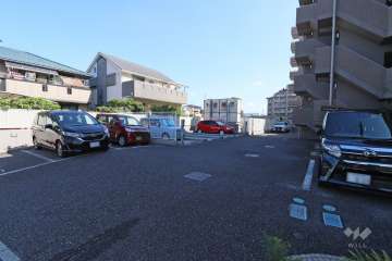 敷地内駐車場（屋外平面式・屋外機械式）