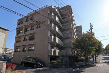 コーポラティブハウス東山舎の外観（北西側から）