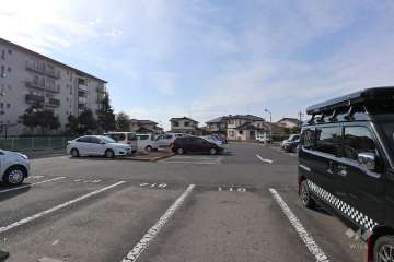 敷地内駐車場（屋外平面式