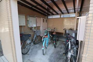 駐輪場