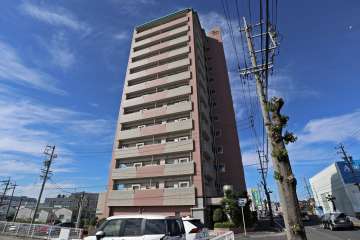 カルティア春日井4の外観（東側から）
