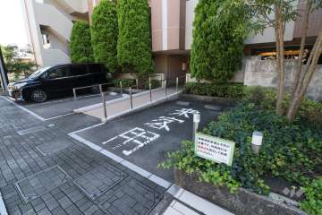 来客者用駐車場