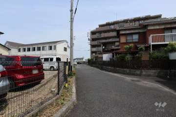 敷地南西側の前面道路