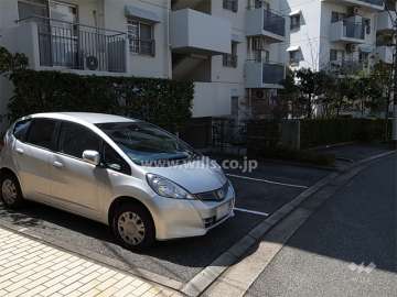 敷地内駐車場（屋外平面式）