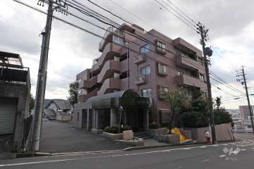 ベルカーサ高座台の外観(北側から）