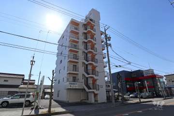 エルグランデこまつ