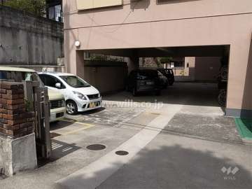 敷地内駐車場（平面式）