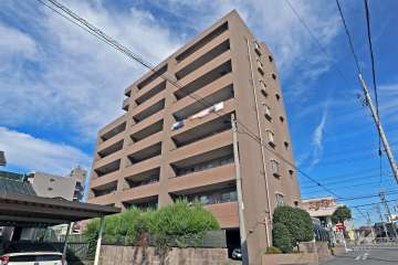 プリオール高蔵寺の外観（南東側から）