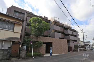 グランステイツ高蔵寺の外観（北東側から）