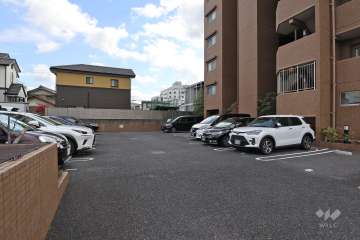 敷地内駐車場（屋外平面式）